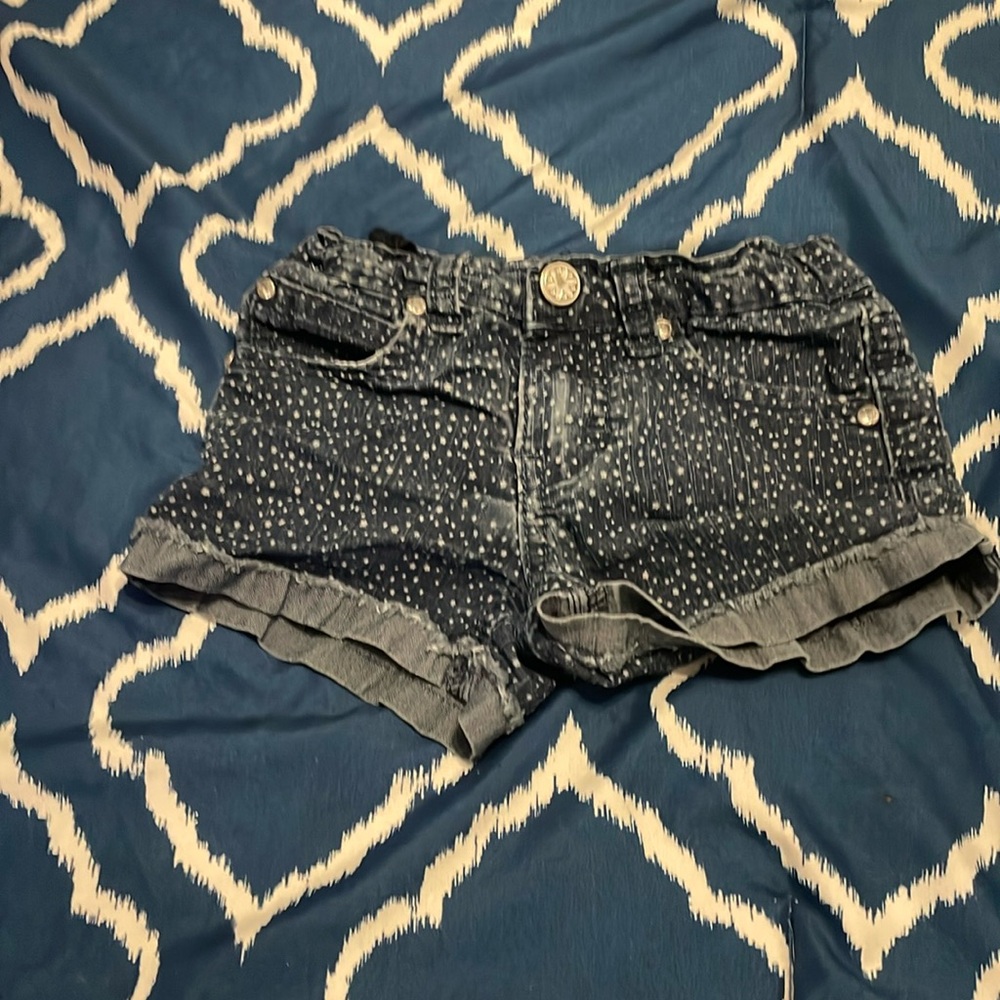 4T Shorts